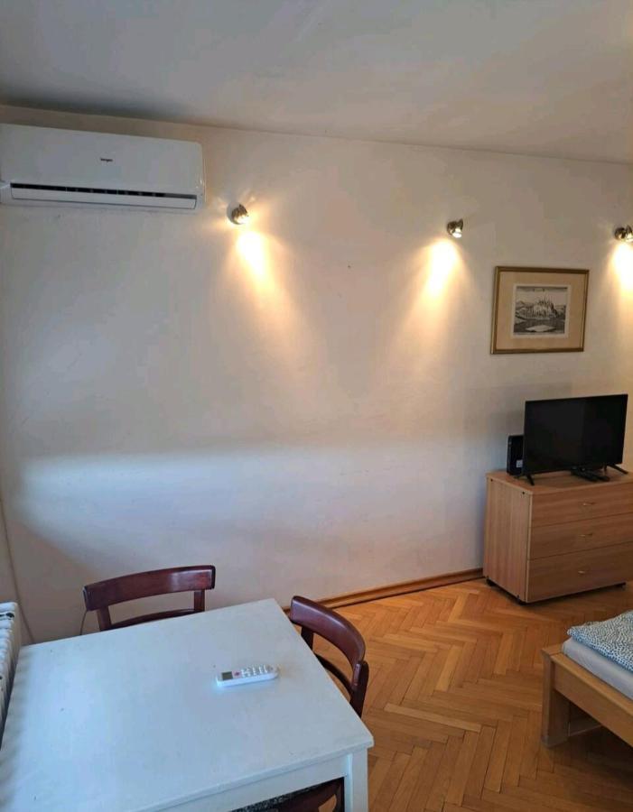 Apartman Milica 2023 베오그라드 외부 사진